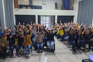 Uno de los momentos destacados tuvo lugar en la Casa de la Cultura, donde se realizó un agasajo destinado a maestras jardineras y equipos educativos.