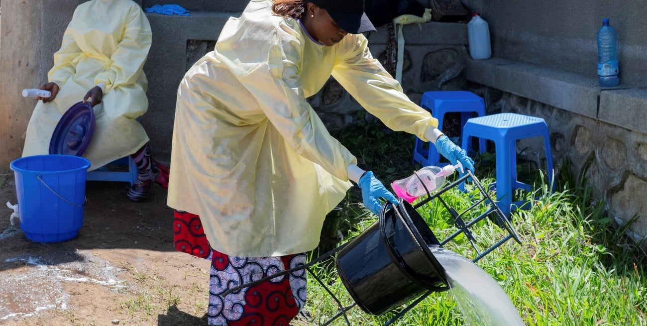 OMS elevó el riesgo de ébola en Congo a "muy alto", la calificación máxima