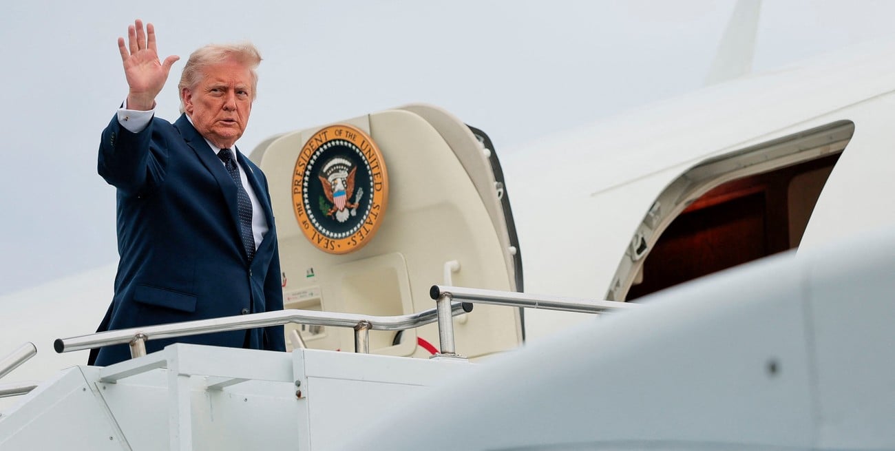 Donald Trump canceló su viaje a la boda de su hijo por la crisis con Irán