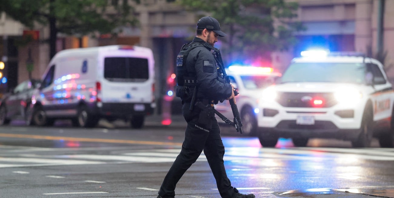 Tiros en la Casa Blanca: abatieron a un hombre armado y hay un herido crítico