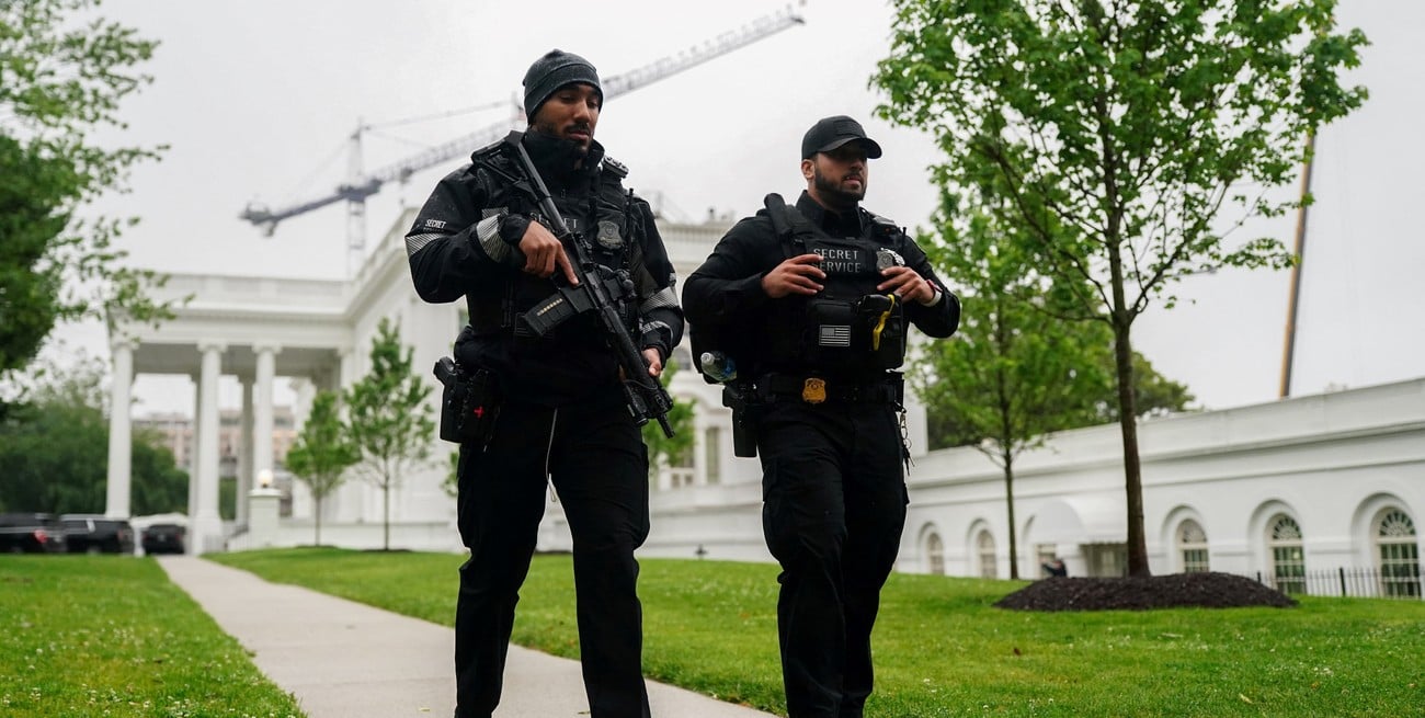 Reportan decenas de disparos cerca de la Casa Blanca y activan los protocolos de máxima seguridad
