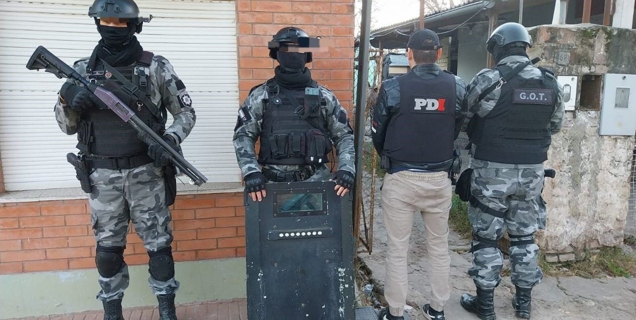 Múltiples allanamientos en Rafaela por violentos incidentes con armas de fuego