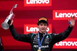 Antonelli aprovechó el abandono de Russell y se quedó con la victoria en Montreal. Foto: Reuters