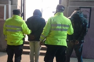 Los implicados quedaron alojados en sede policial. Foto: Gentileza