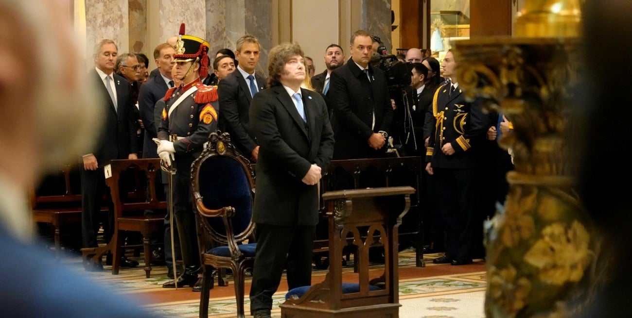 Milei estuvo presente en el Tedeum y da lugar a una reunión de Gabinete clave