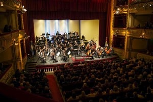 El Teatro Municipal con la Orquesta Sinfónica Provincial. Crédito: Gobierno de Santa Fe