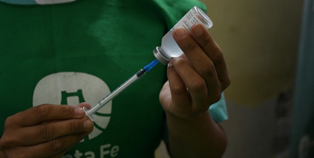 Modo Vacuna en Santa Fe: dónde vacunarse gratis esta semana contra gripe, neumonía y VSR
