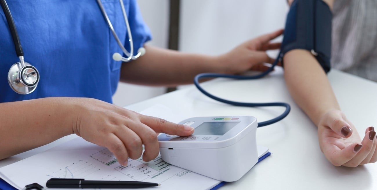 El enemigo silencioso: cómo detectar y prevenir la hipertensión arterial