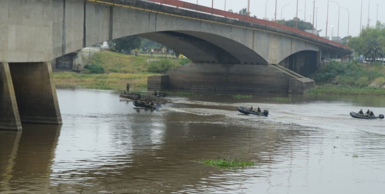Reanudaron la búsqueda de Carlos Ezpeleta en la Laguna Setúbal y el río Santa Fe
