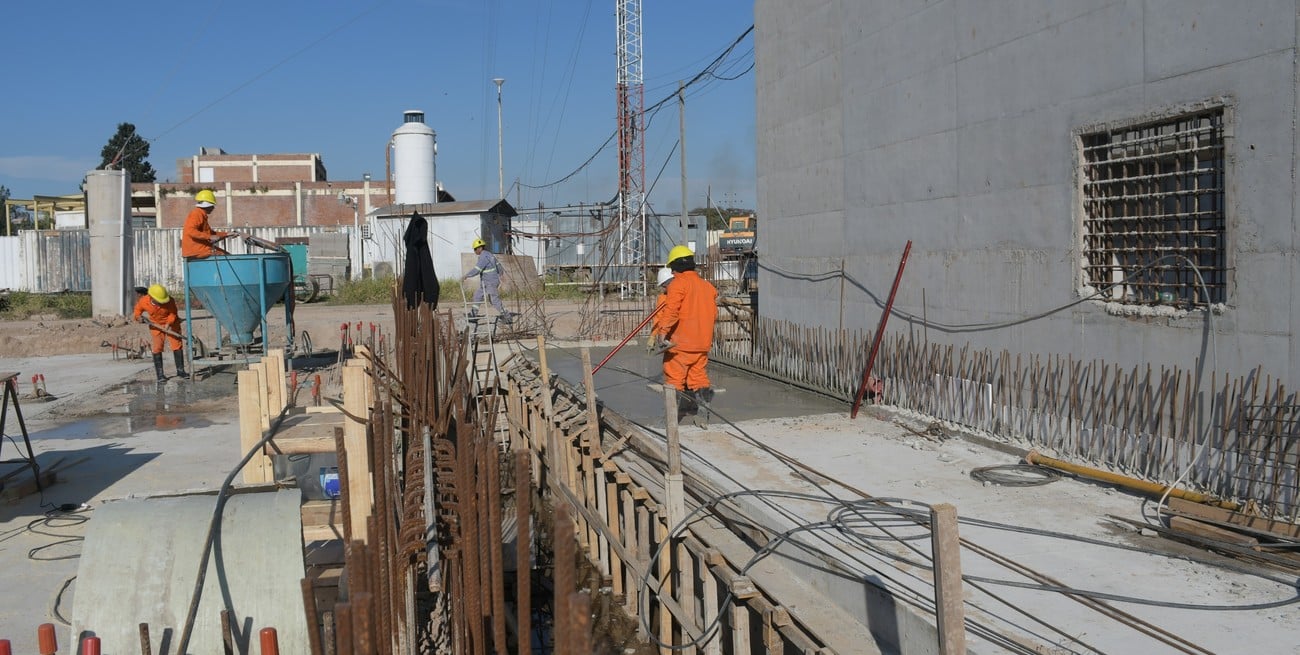 Reactivaron la obra de Aguas Santafesinas tras un pago parcial de Nación