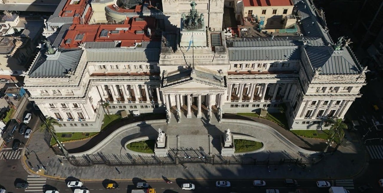 Cómo funciona la regulación del “lobby” que propone el Gobierno