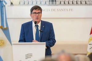 "Esta comunidad nunca va a volver a ser la misma", resumió el ministro de Educación, José Goity.