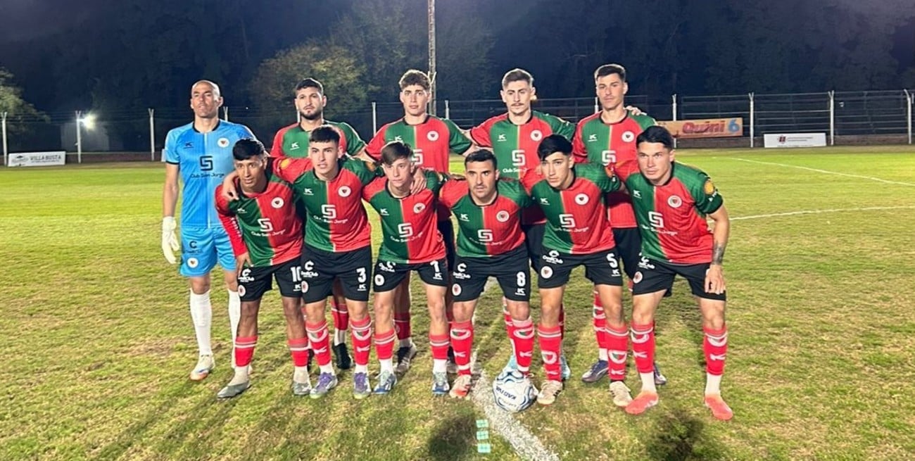 Atlético San Jorge pisó fuerte en Carcarañá y sacó ventaja en la ida de la segunda fase
