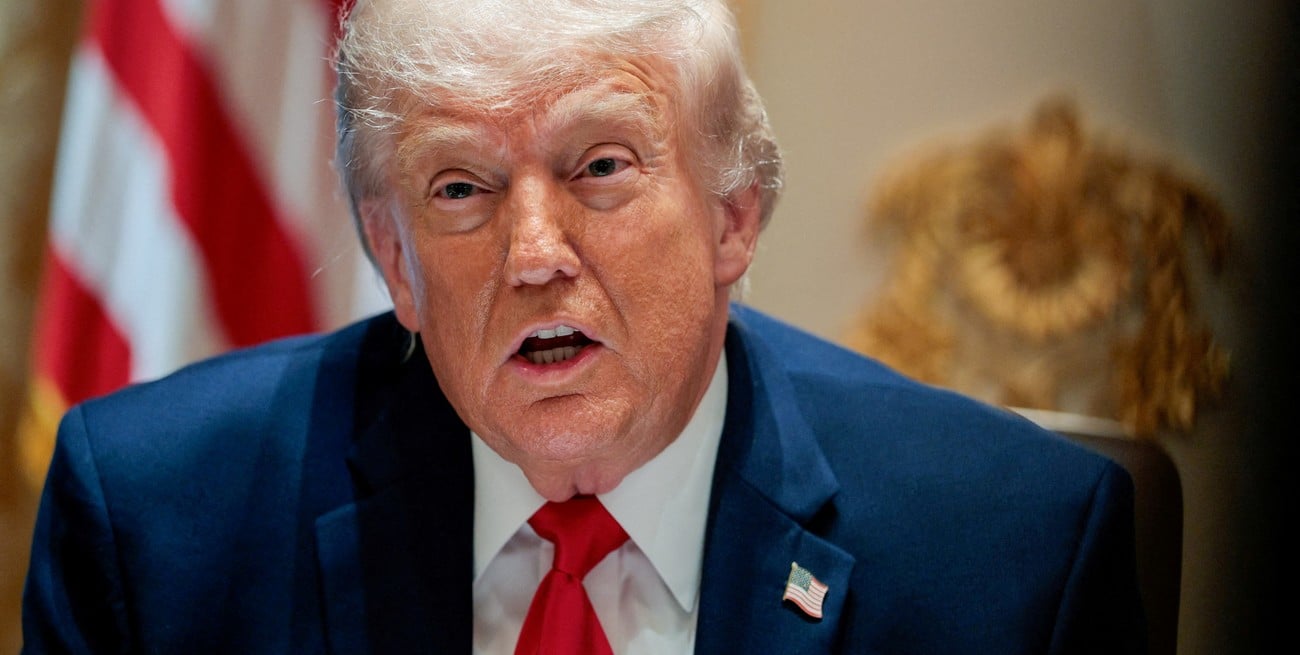 Trump amenazó con “volar por los aires” a Omán en medio de la disputa por el estrecho de Ormuz

