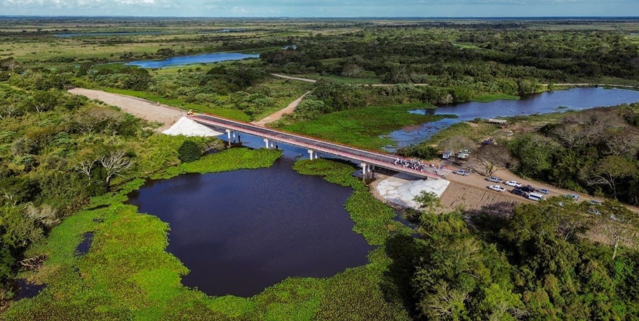 La reconstrucción de una estructura sobre el Canal El Manolo permitirá restablecer un camino estratégico
