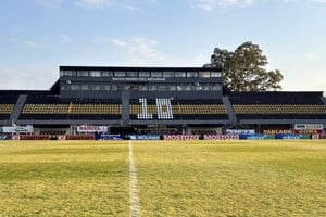 Estadio Fragata Presidente Sarmiento. Crédito: Almirante Brown