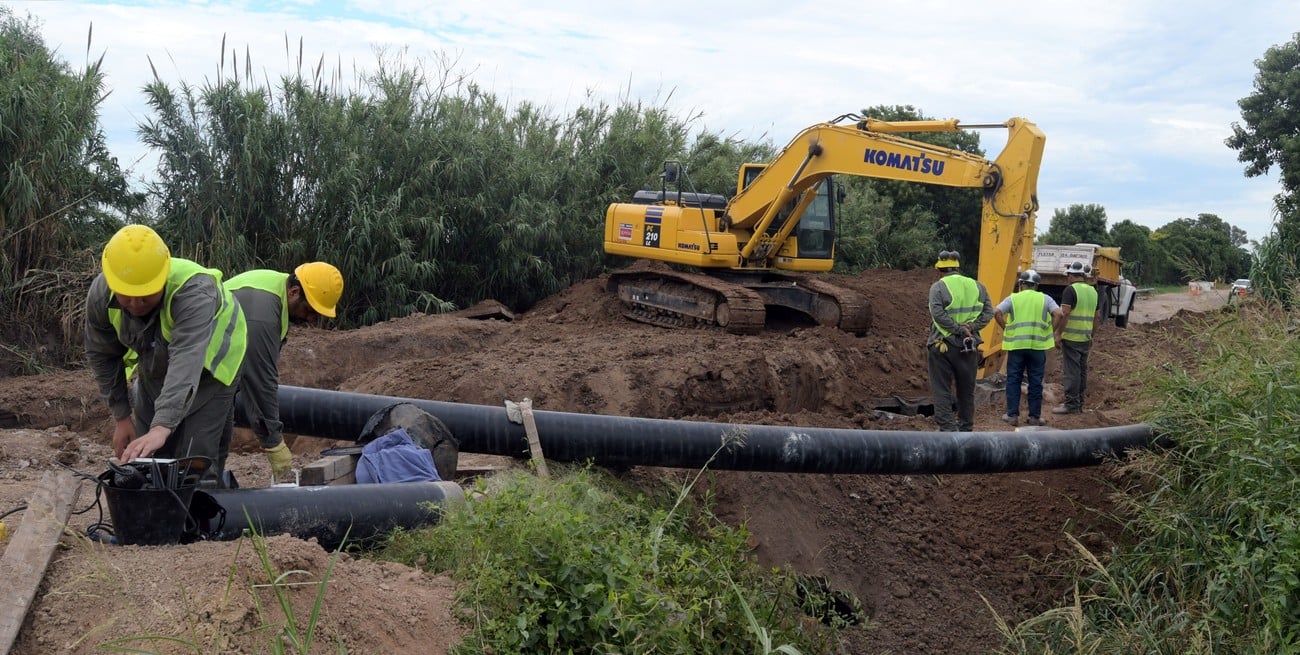 Dos firmas compiten para la provisión de caños para la segunda etapa de gasoductos en Santa Fe
