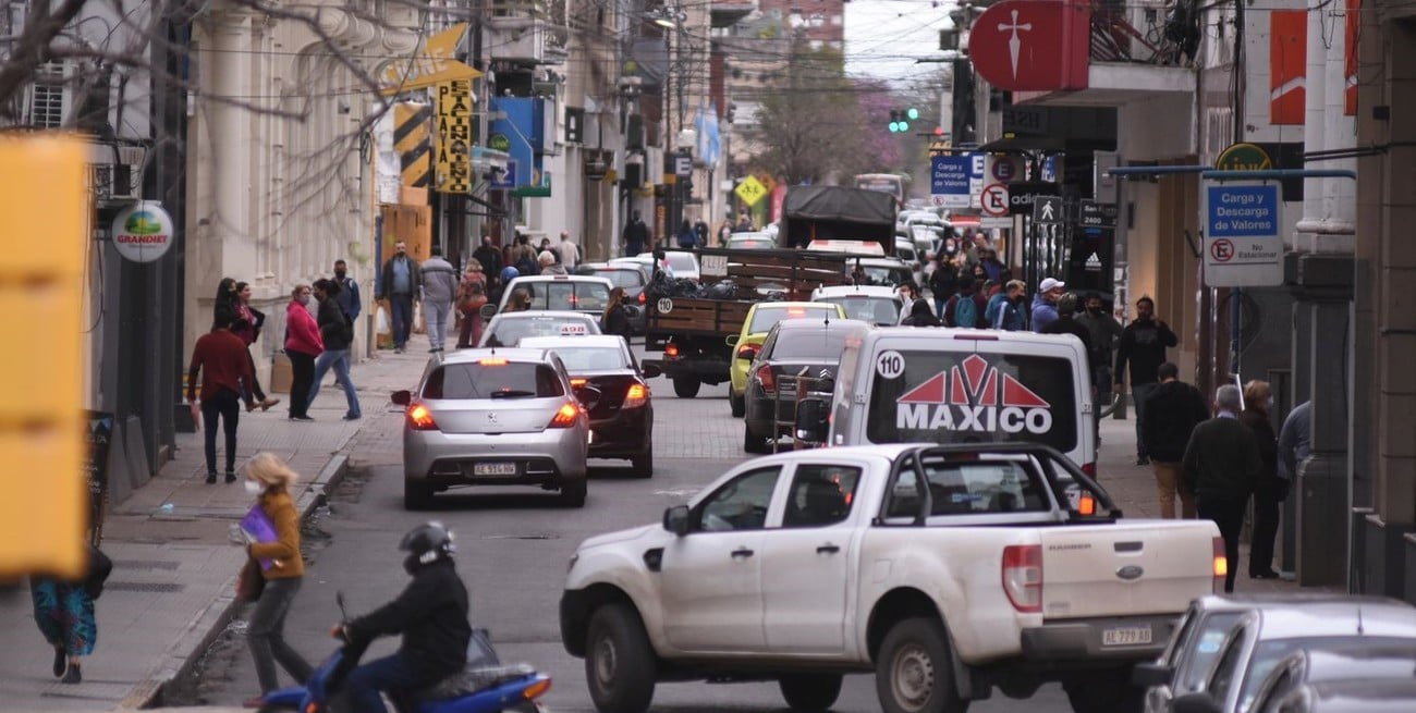 Actualizaron el ancho de calles santafesinas que habían quedado "atrapadas" en la década del '70
