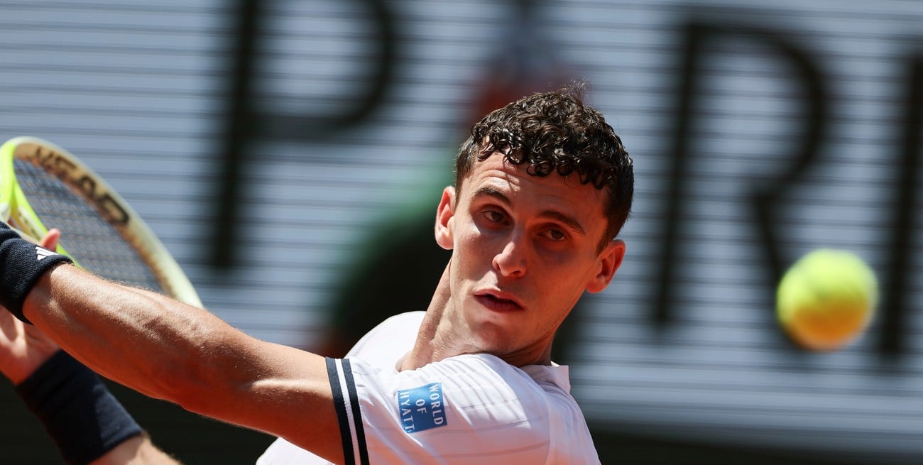 Juanma Cerúndolo a octavos de Roland Garros, Comesaña afuera