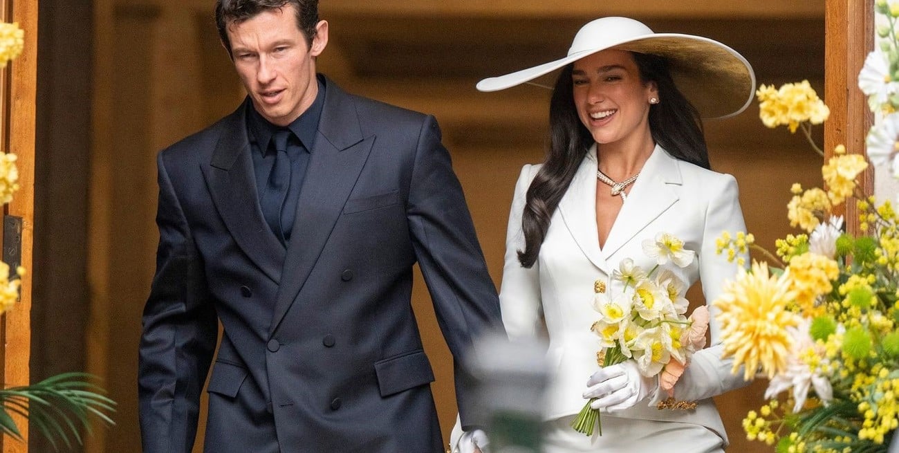 Se casó Dua Lipa: los detalles de su íntima boda civil con Callum Turner