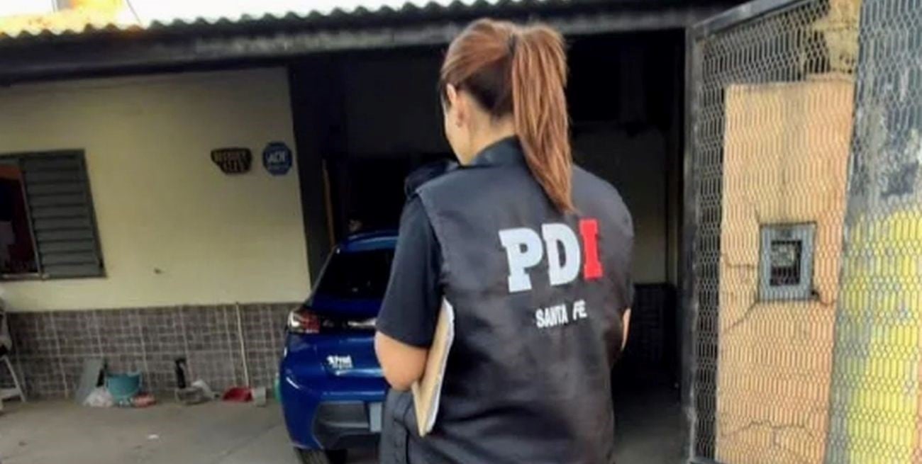 Detuvieron a una suboficial de la PDI acusada de filtrar información sobre los allanamientos en Avellaneda