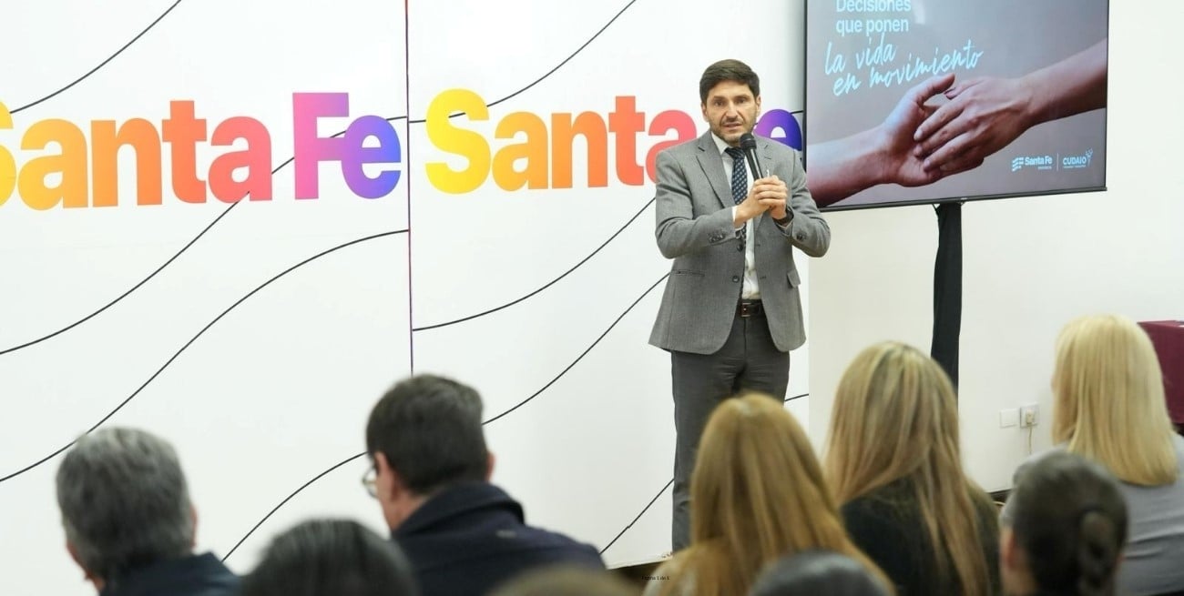 Pullaro sostiene una imagen positiva del 53% en Santa Fe y deja atrás a Milei en la evaluación de gestión