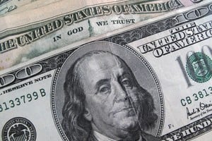 El blue no presentó cambios y terminó en $1.410 para la compra y $1.430 para la venta.