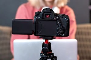 La venta de contenido digital se consolida como una industria global, impulsada por la inteligencia artificial, que transformará las reglas del juego.