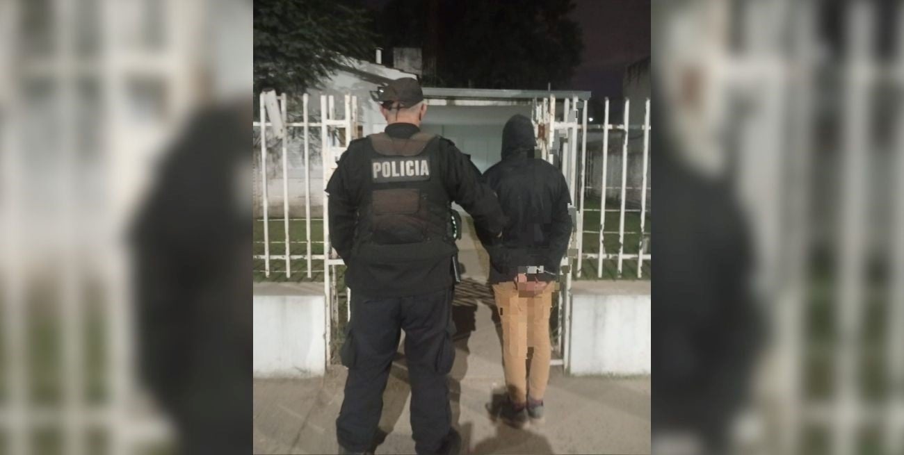 Trataba de asaltar a transeúntes con una pistola trucha y fue arrestado