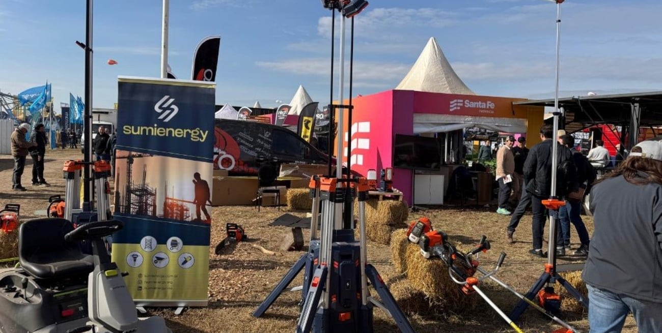 Sumiagro presentó en AgroActiva herramientas únicas en el país y nuevas torres de iluminación a batería