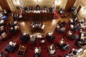 Fuertes cambios al proyecto de Ficha Limpia para las empresas contratistas.