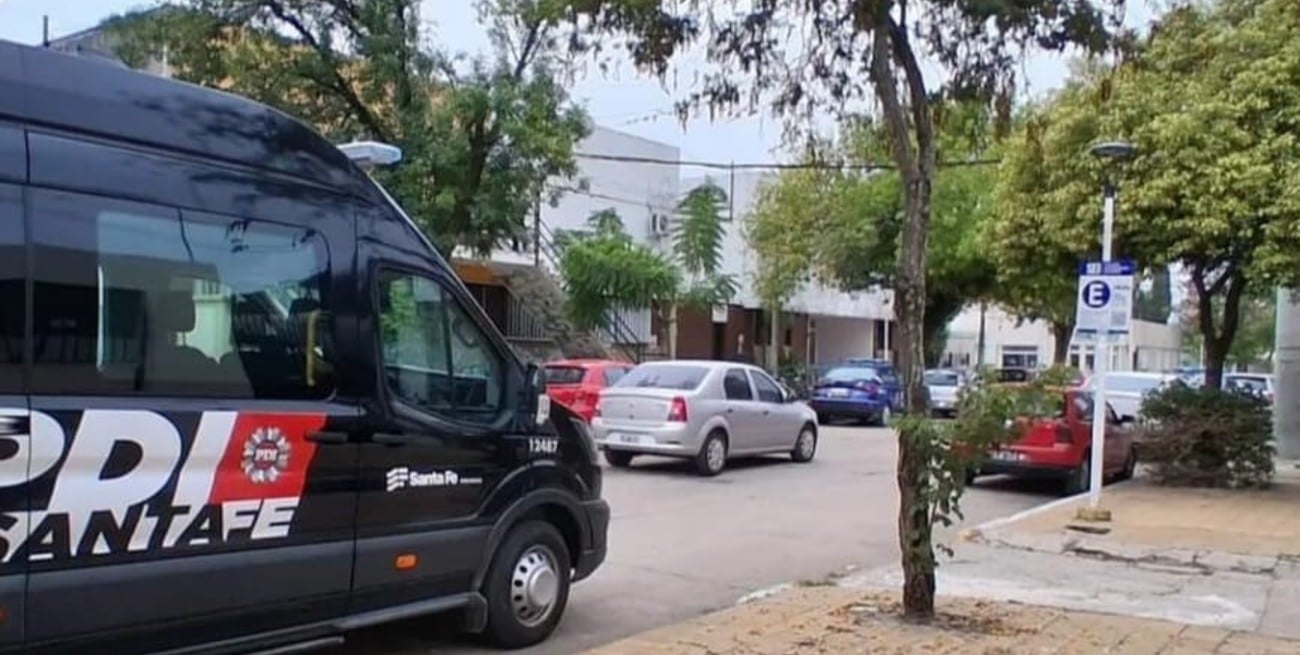 Detuvieron al jefe de calle de la PDI Reconquista y crece el escándalo por la filtración de allanamientos