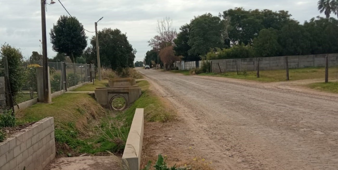 Gestionan la tercera etapa del revestimiento del Canal Perimetral de Ramona