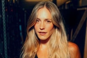 Mediante una publicación acompañada por fotografías de su niñez, Rocío detalló que los abusos fueron reiterados y perpetrados por una persona del entorno familiar en quien debían confiar.