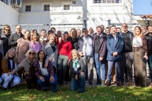 Santa Fe avanza en la inclusión social con casas asistidas que promueven la autonomía de personas que vivieron en instituciones psiquiátricas, brindando apoyo profesional.