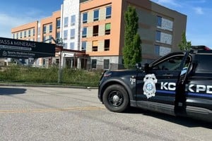 El tiroteo en Kansas City, que se produjo a algunos kilómetros del hotel de la selección argentina, deja nueve heridos y enciende alarmas de seguridad a días del Mundial 2026.