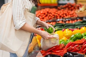 Las verduras de estación, uno de los ítems que "empujaría" la inflación de mayo.