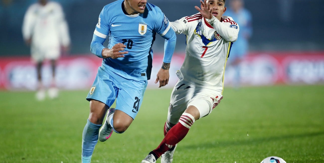 Preocupación en Uruguay: Araújo viaja a Barcelona para recuperarse a contrarreloj antes del Mundial