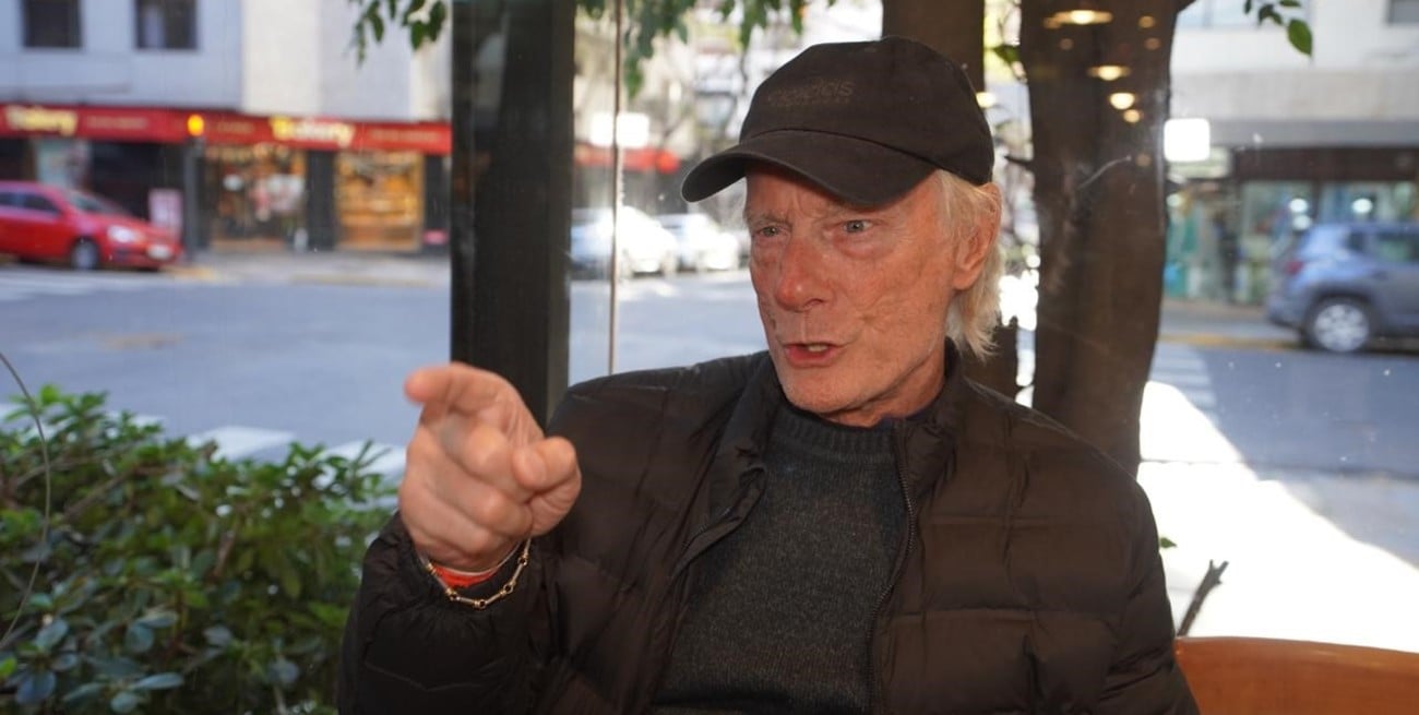 “Argentina fabrica mucho dulce de leche
porque el fútbol está lleno de panqueques”