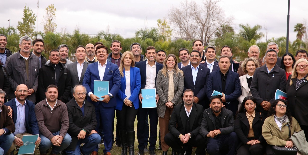 Con base en intendentes, el justicialismo de Santa Fe busca armas una alternativa electoral