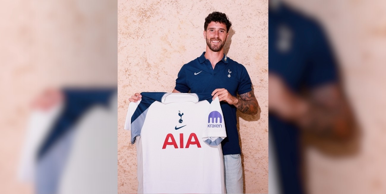 Tottenham presentó a Marcos Senesi y apuesta a una renovación tras salvarse del descenso