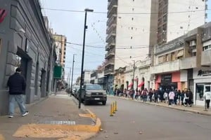 Venado palpita el Mundial: televisores, camisetas y accesorios empiezan a mover el comercio