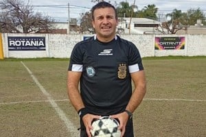 Ariel Correa en la cancha de Guadalupe. Gentileza