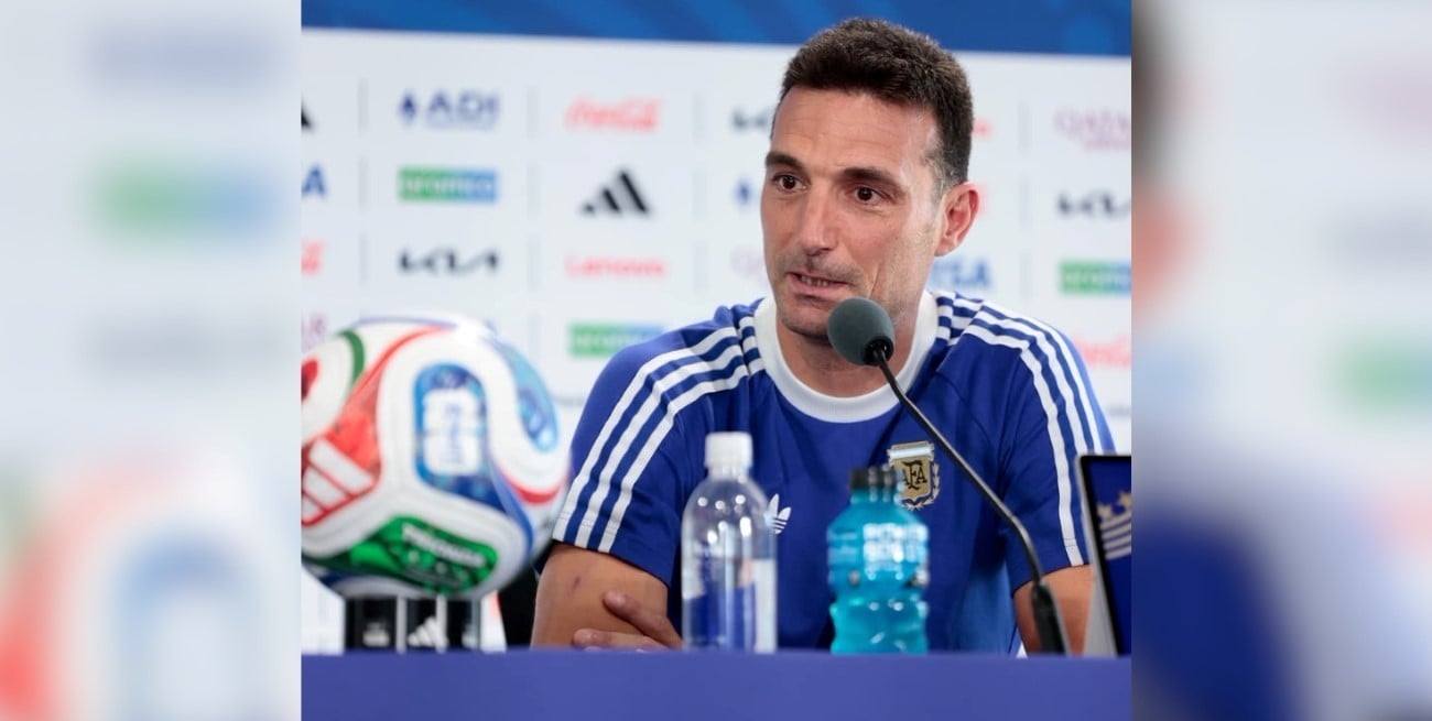 Scaloni, su emoción al verlo a Palermo entre los periodistas y la confirmación del “Dibu”