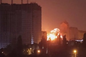 El ataque provocó un incendio en la Catedral de la Dormición. Foto: Reuters