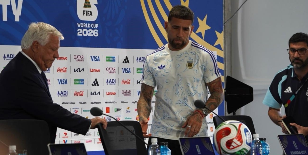 Otamendi: “En la cancha, somos una familia”