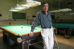 Amado Jador, múltiple y gallardo campeón de casín. "Eran campeones y se comportaban como campeones, sobrios y elegantes. Ni pedanterías ni fanfarronerías (...) eran recatados, respetuodos y discretos".