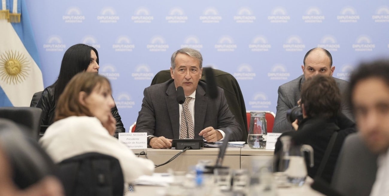 Diputados convocará a expertos internacionales por la ley de lobby