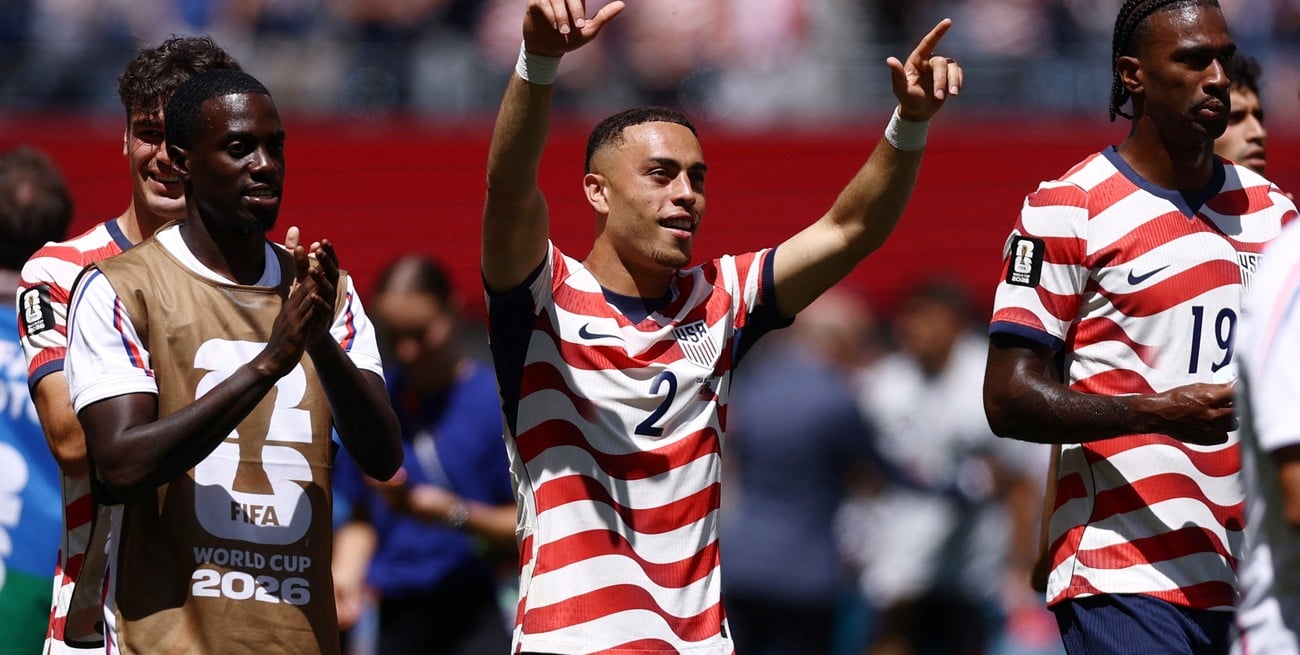 Estados Unidos le ganó cómodamente a Australia y sacó pasaje la segunda fase