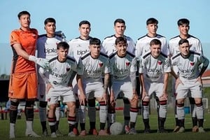 Los 11 de Russo en el cierre del Apertura. Foto: Gentileza La Voz del Sabalero.